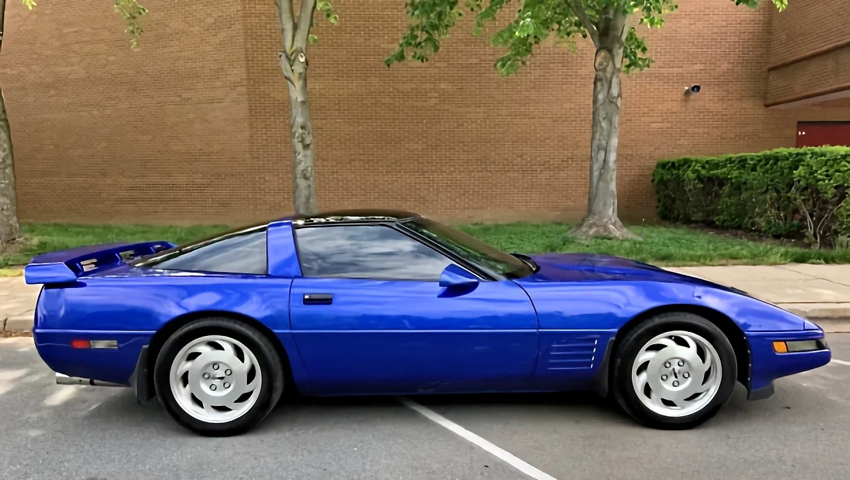 Click to Enlarge-Esc to Close Corvette Generations/C4/C4 1994 Right 2.webp